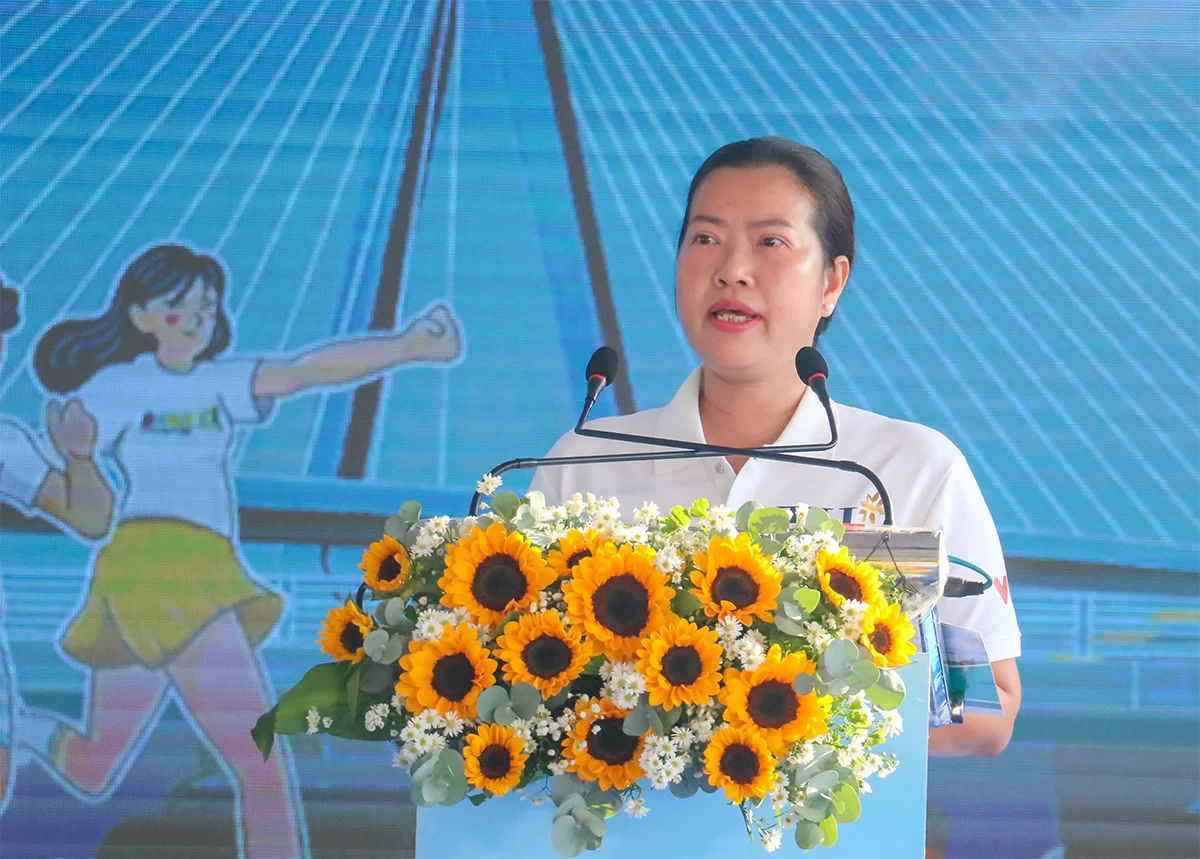 Hơn 10.000 học sinh, giáo viên, phụ huynh tham dự Giải chạy S-Race Cần Thơ 2025