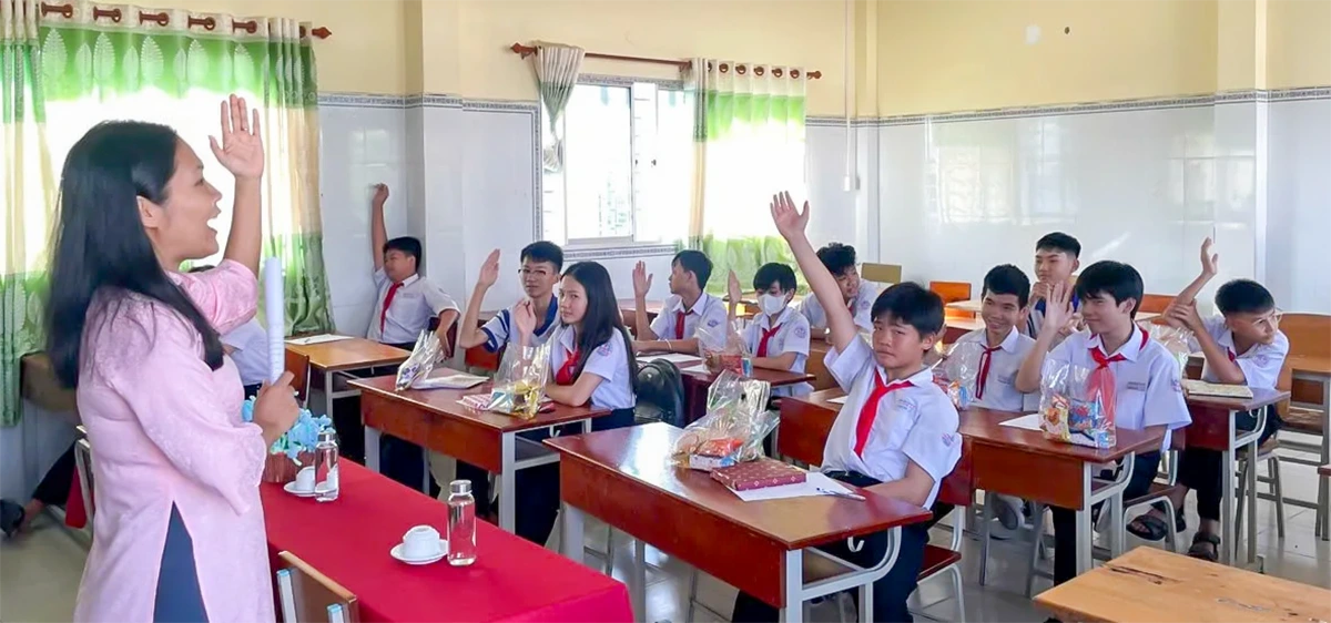 Trang bị kiến thức, kỹ năng cho học sinh