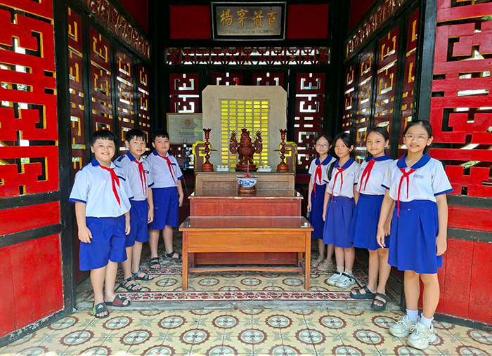 Miếu Tiền Vãng thắp sáng truyền thống tôn sư trọng đạo