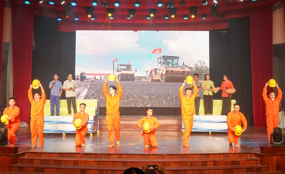 TP Cần Thơ đạt thành tích cao tại Liên hoan nghệ thuật quần chúng Khu dân cư toàn quốc