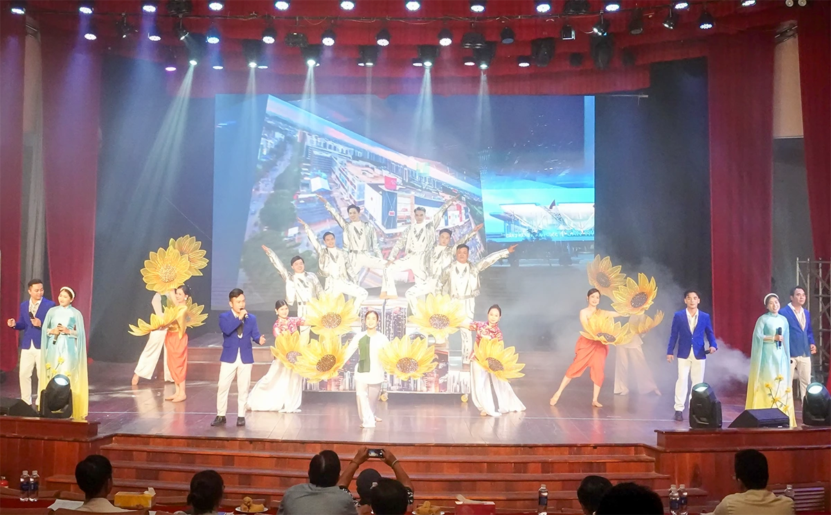 TP Cần Thơ đạt thành tích cao tại Liên hoan nghệ thuật quần chúng Khu dân cư toàn quốc