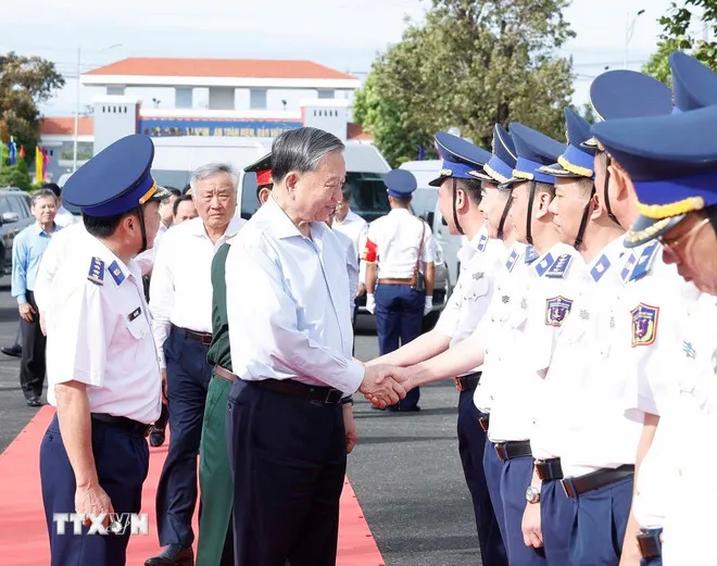 Tổng Bí thư Tô Lâm: Tập trung xây dựng Cảnh sát biển theo hướng tinh, gọn, mạnh