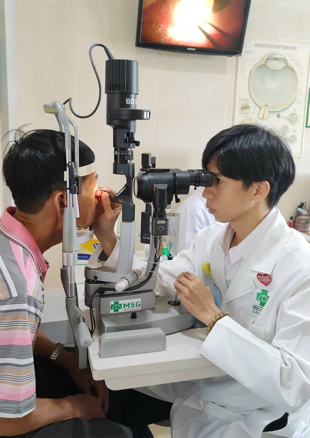 Bệnh đau mắt đỏ tăng