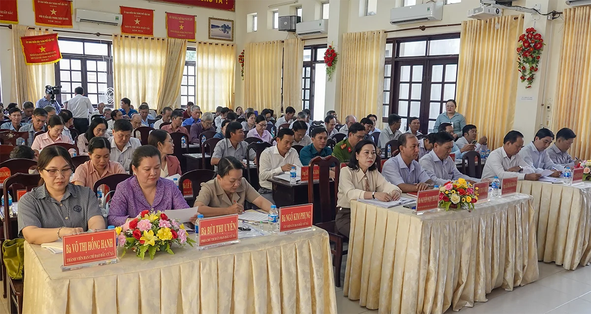 Ủy ban Bầu cử phường Ninh Kiều và Ủy ban Bầu cử xã Phong Điền triển khai công tác bầu cử