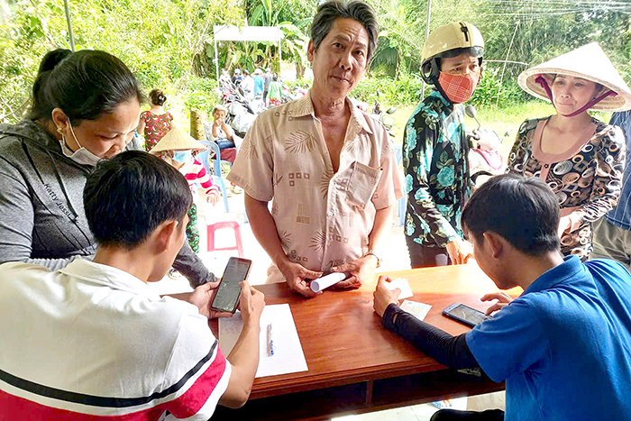 Tuổi trẻ Long Hưng chung tay “Tình nguyện số”