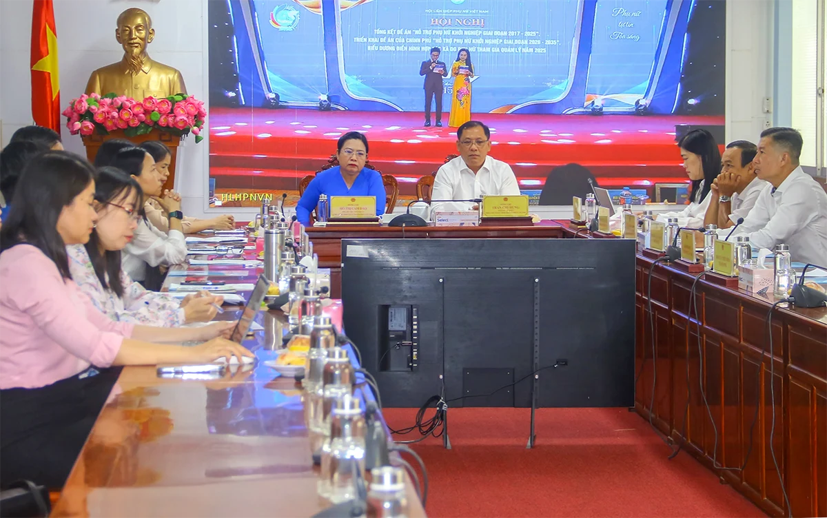 Các đại biểu dự hội nghị tại điểm cầu TP Cần Thơ.