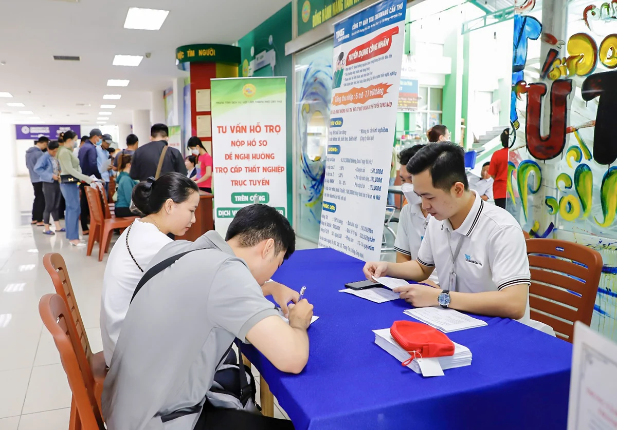 Gắn kết doanh nghiệp - đồng hành cùng người lao động