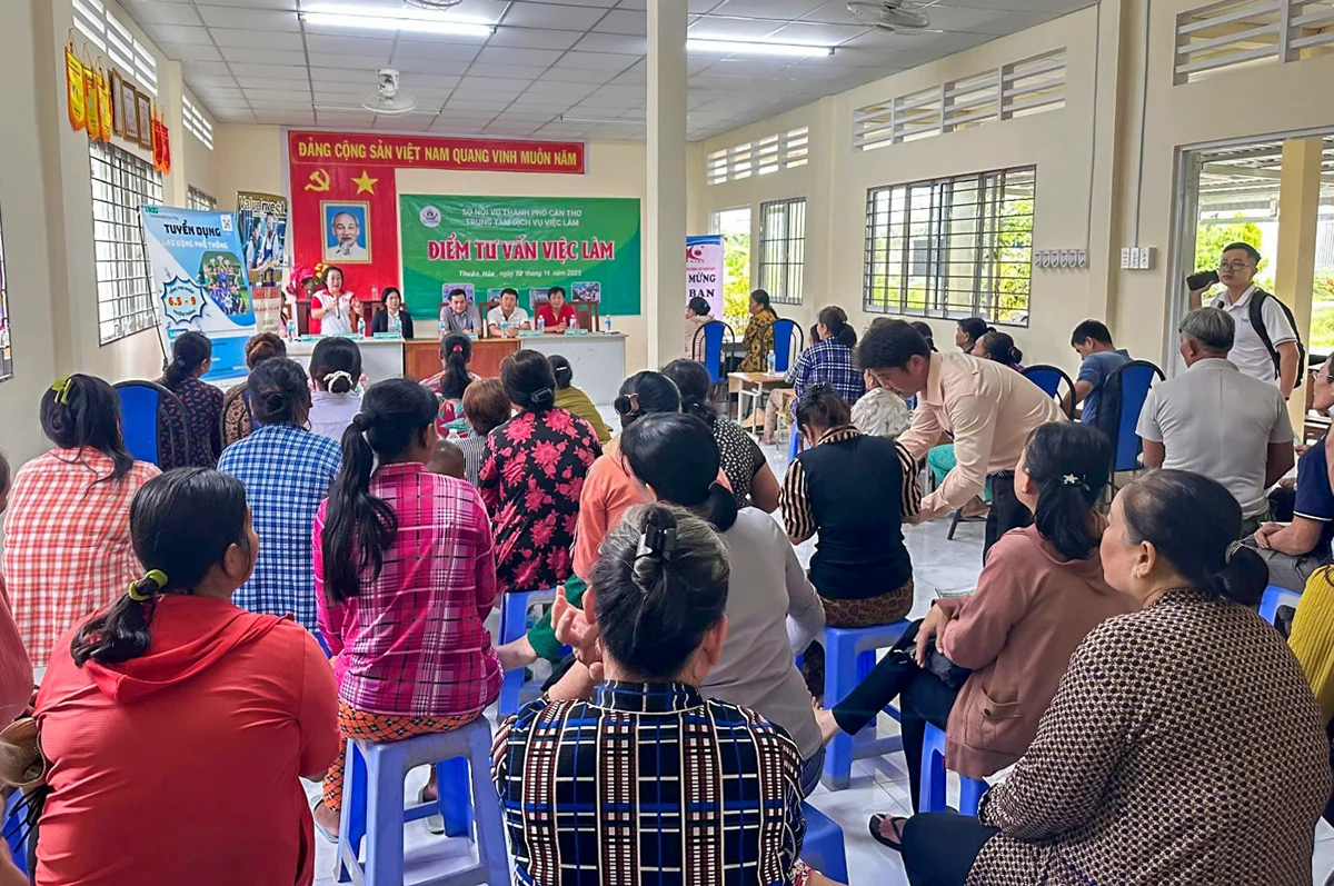 Gắn kết doanh nghiệp - đồng hành cùng người lao động