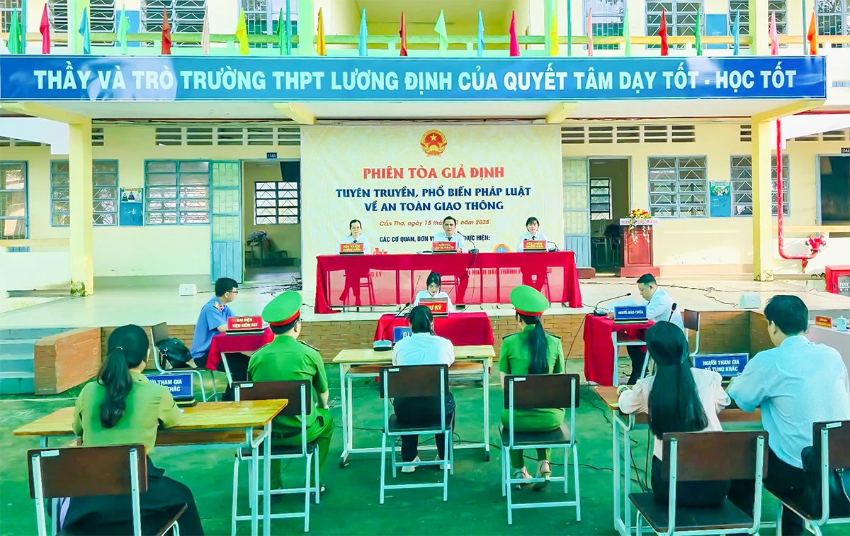 Lan tỏa thông điệp “An toàn giao thông - hạnh phúc cho mọi người” qua phiên tòa giả định