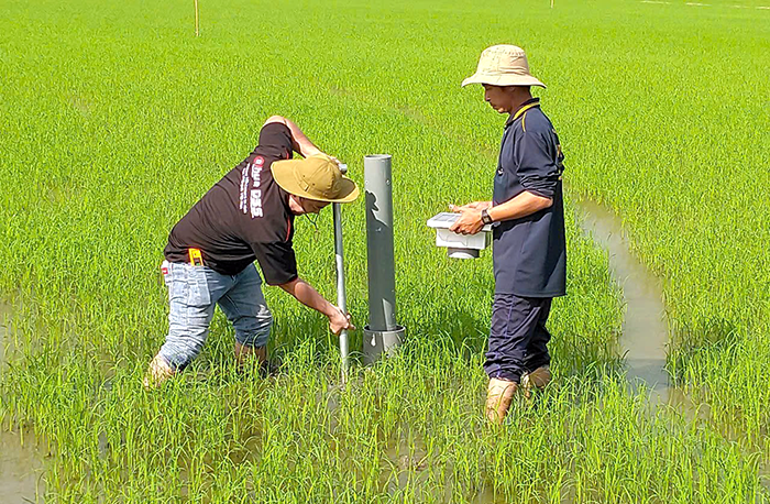 Giải pháp ứng dụng công nghệ cao cho sản xuất nông nghiệp thích ứng biến đổi khí hậu