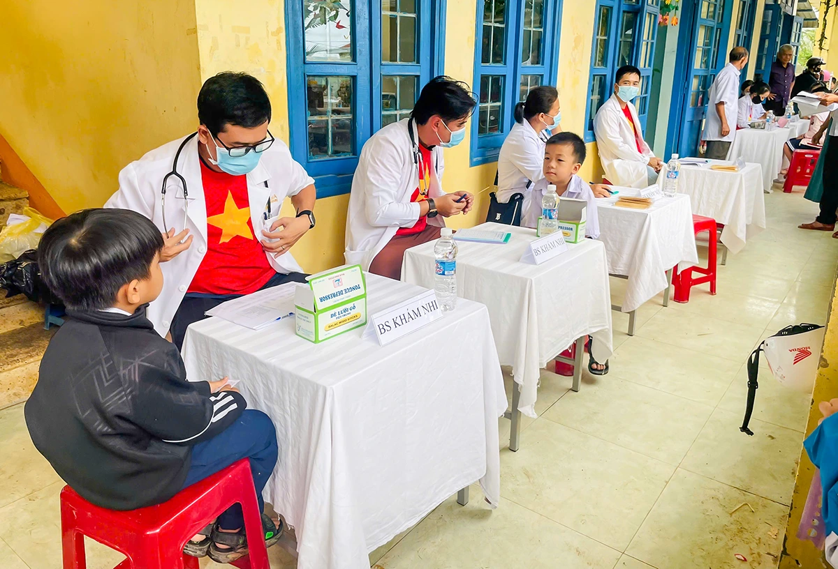 Triệu trái tim Cần Thơ hướng về đồng bào vùng lũ