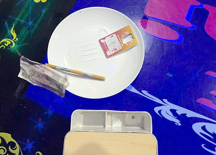 Phát hiện nhiều đối tượng sử dụng trái phép ma túy tại quán karaoke