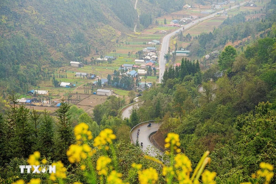 Cao nguyên đá Đồng Văn - Điểm đến văn hóa hàng đầu thế giới 2025
