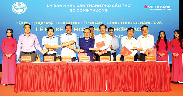 Họp mặt doanh nghiệp ngành Công Thương năm 2025