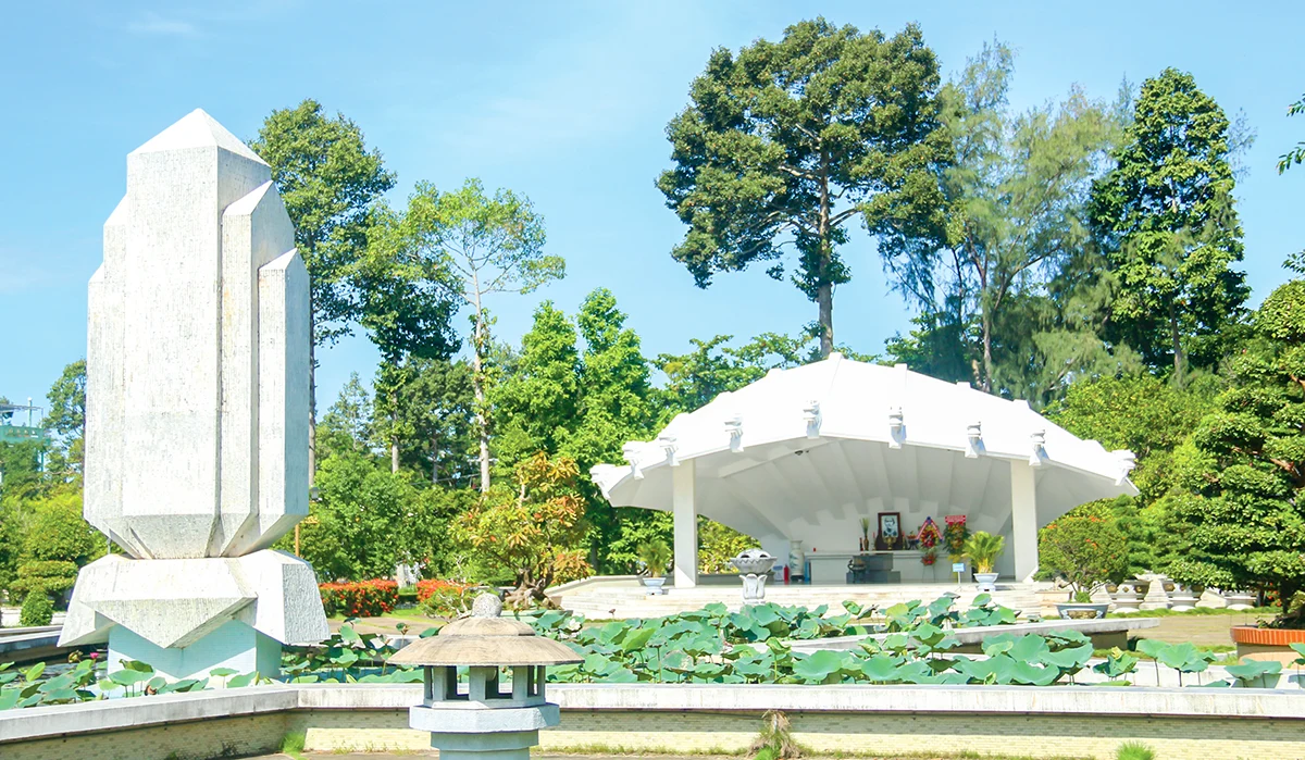 Mộ Cụ Phó bảng Nguyễn Sinh Sắc - Di tích quốc gia đặc biệt