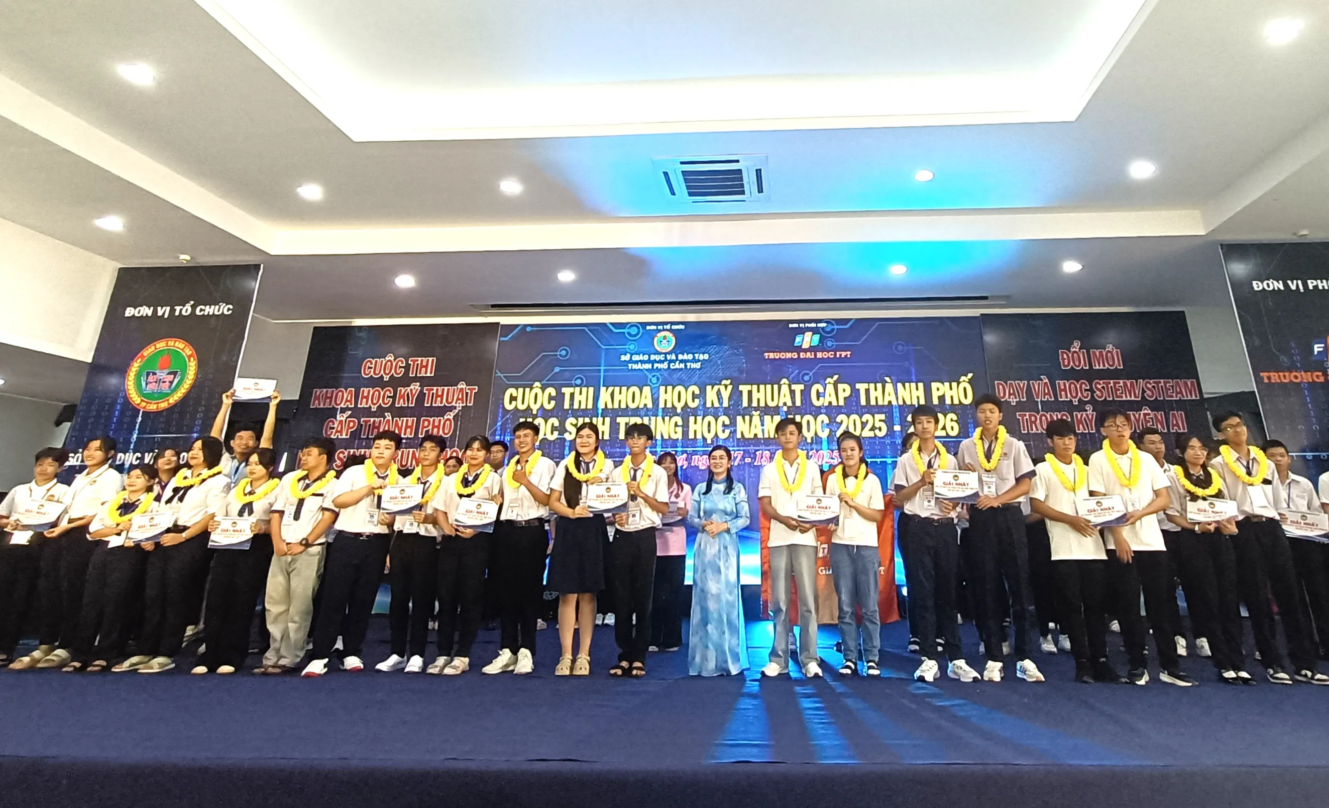 9 dự án xuất sắc của học sinh trung học được cử tham dự Cuộc thi Khoa học kỹ thuật cấp quốc gia