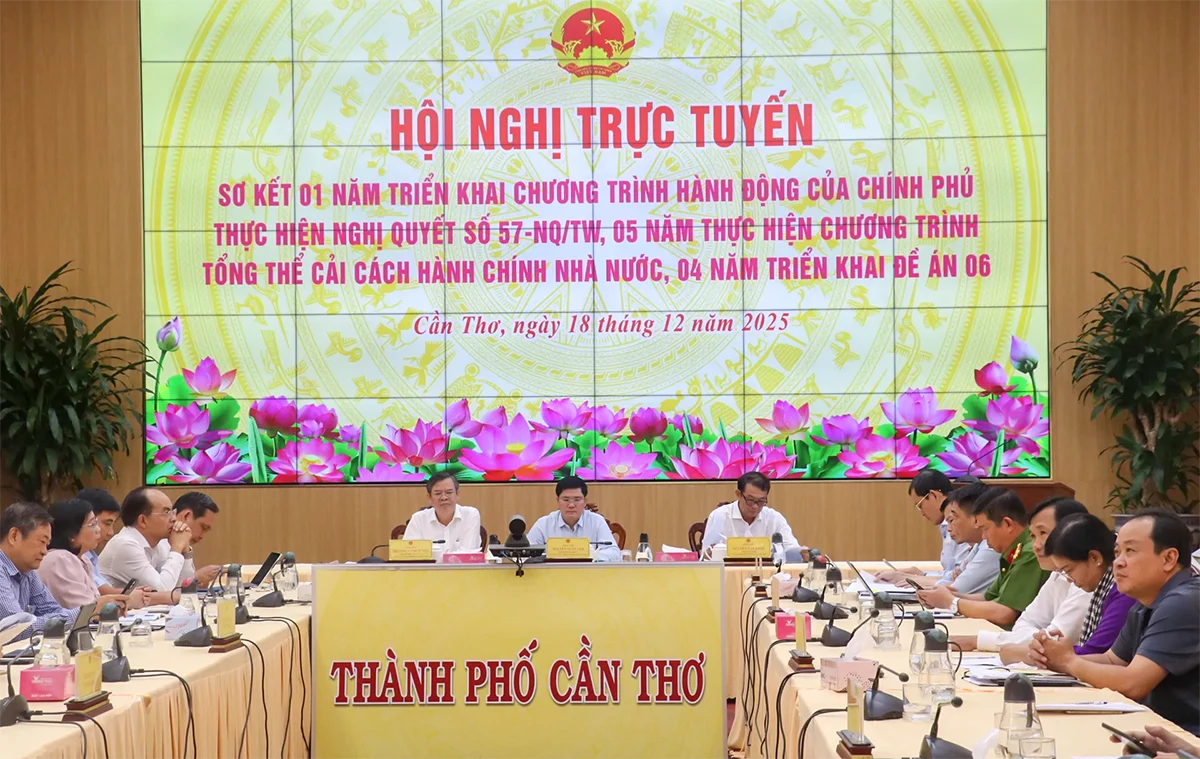 Lấy người dân, doanh nghiệp làm trung tâm phục vụ, là chủ thể trong triển khai khoa học công nghệ, đổi mới sáng tạo và cải cách hành chính