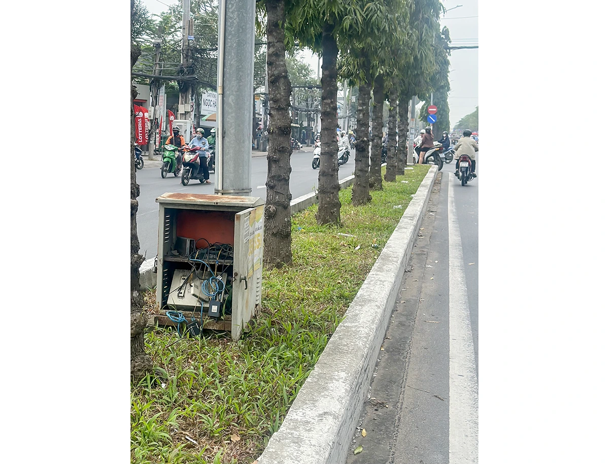 Hộp điện nguy hiểm