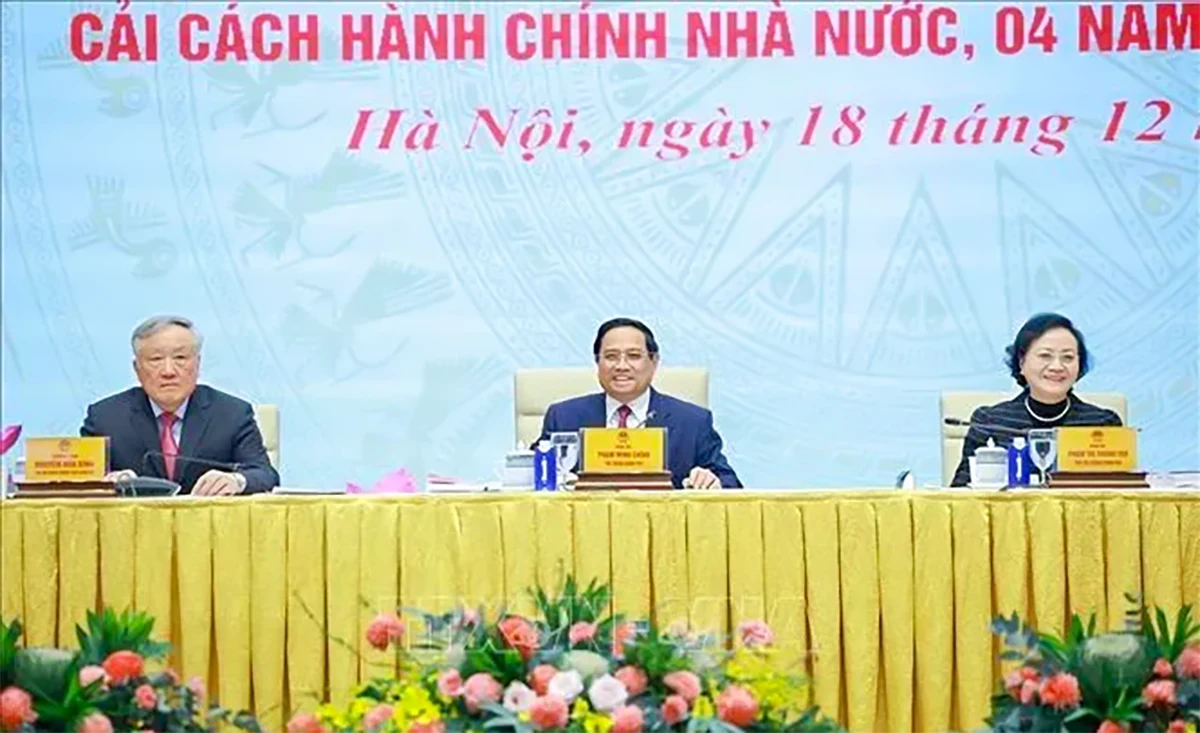 Lấy người dân, doanh nghiệp làm trung tâm phục vụ, là chủ thể trong triển khai khoa học công nghệ, đổi mới sáng tạo và cải cách hành chính