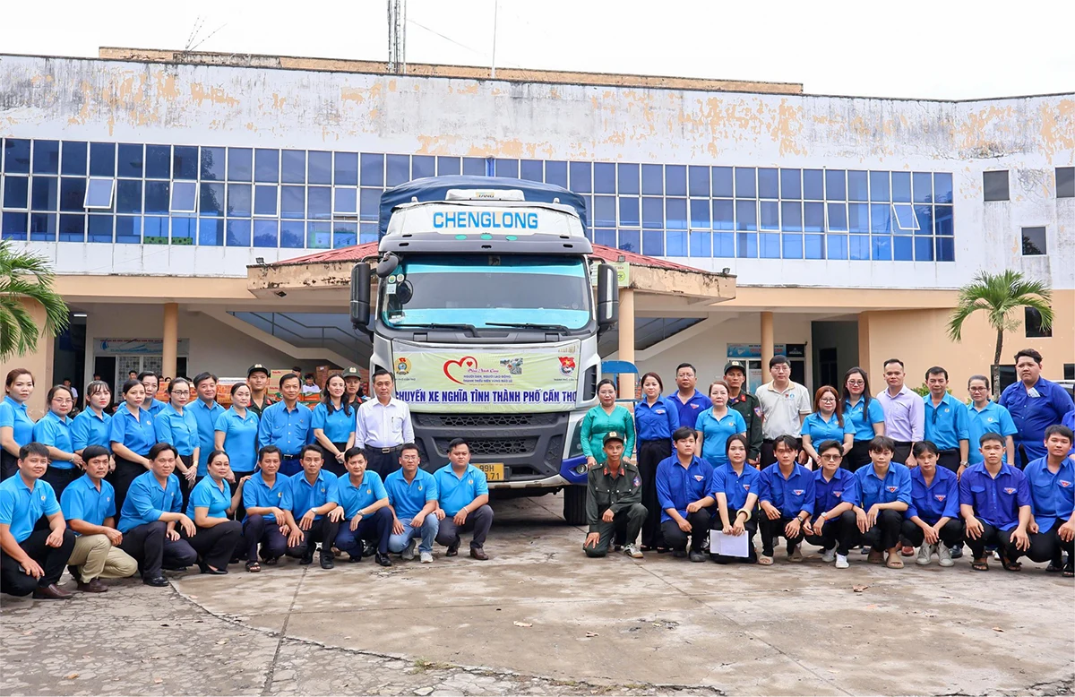 Tuổi trẻ Cần Thơ thi đua chào mừng đại hội đoàn các cấp