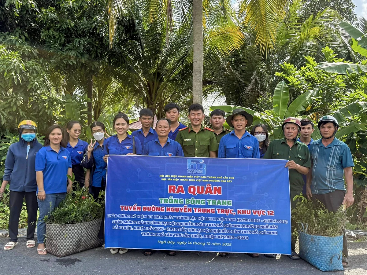 Tuổi trẻ Cần Thơ thi đua chào mừng đại hội đoàn các cấp