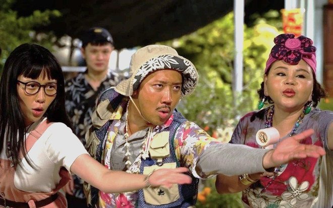 Bài 1: Cạnh tranh từ phòng vé đến nền tảng số