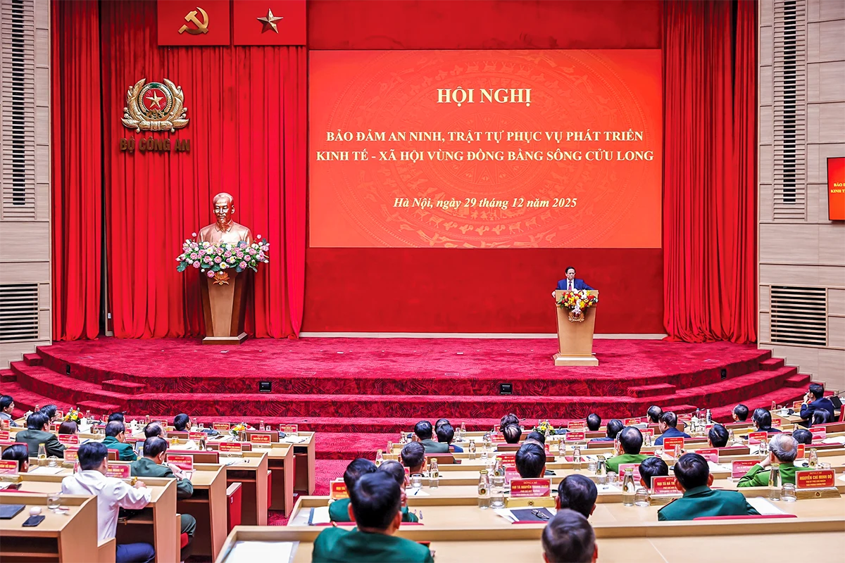 Kết hợp chặt chẽ giữa đảm bảo quốc phòng, an ninh với phát triển kinh tế - xã hội vùng ĐBSCL