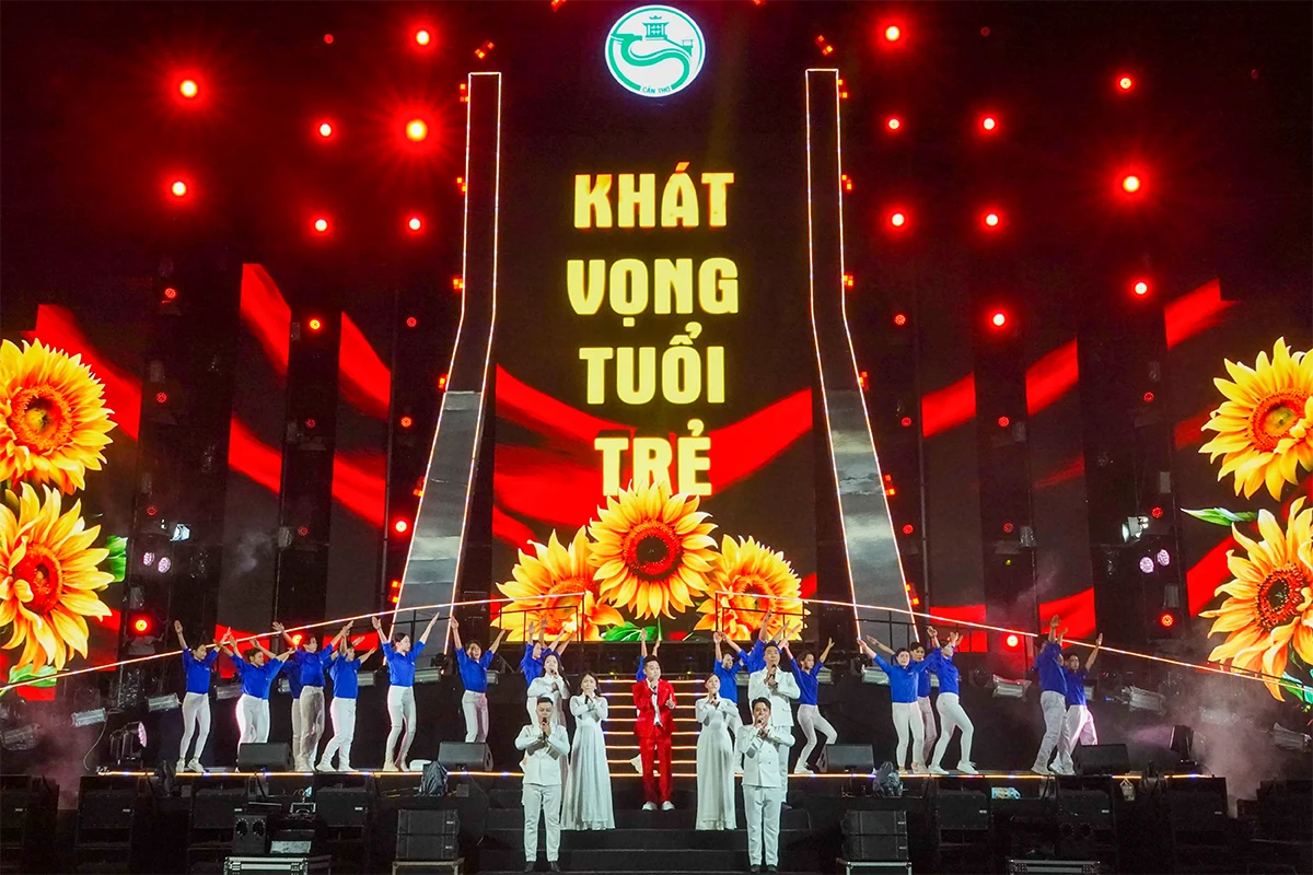 Tổng duyệt chương trình nghệ thuật chào năm mới 2026