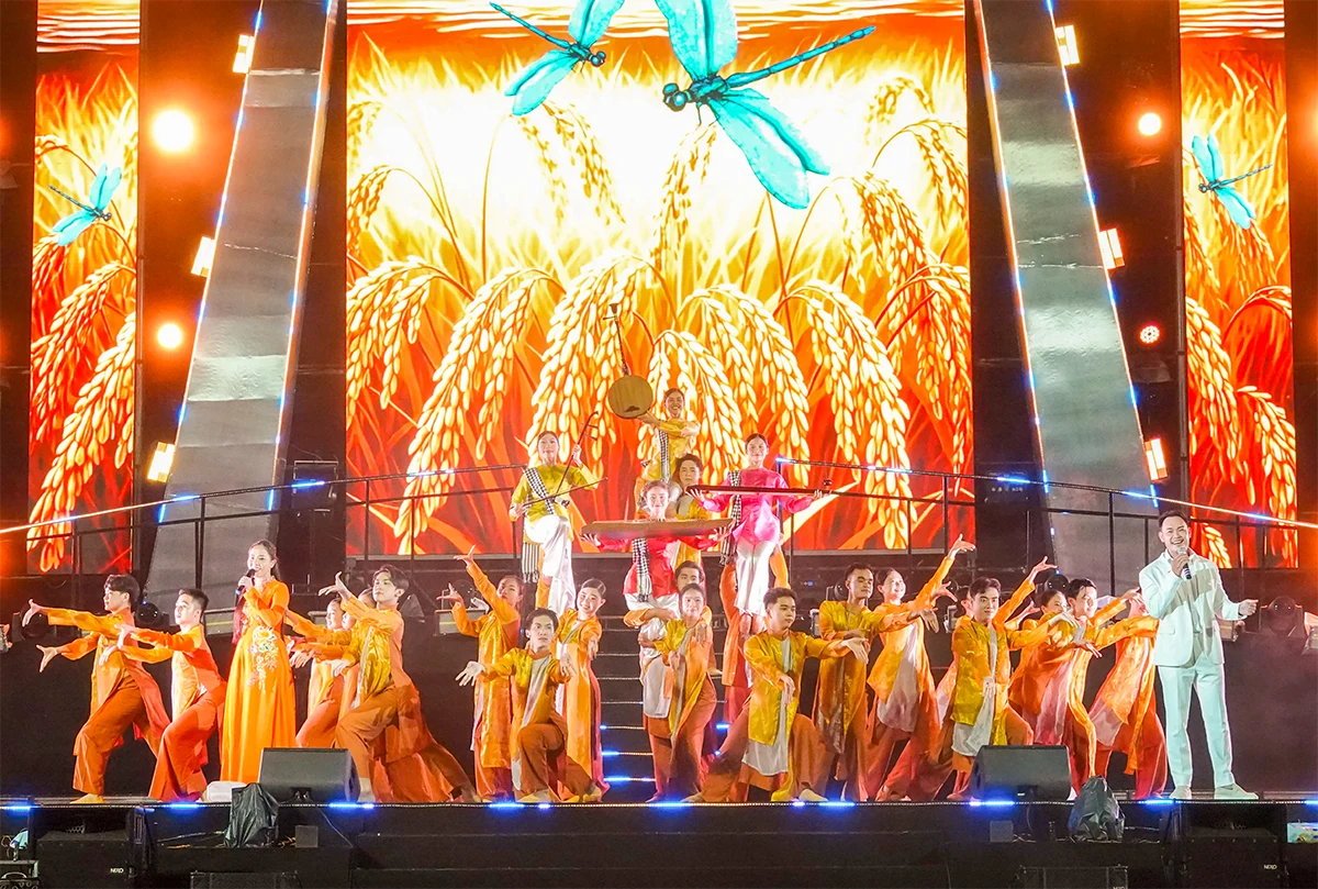 Tổng duyệt chương trình nghệ thuật chào năm mới 2026