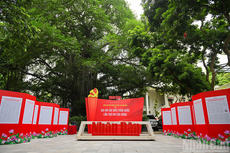 Bảo đảm Văn kiện Đại hội XIV trở thành động lực đổi mới tư duy và hành động, hiện thực hóa hai mục tiêu 100 năm