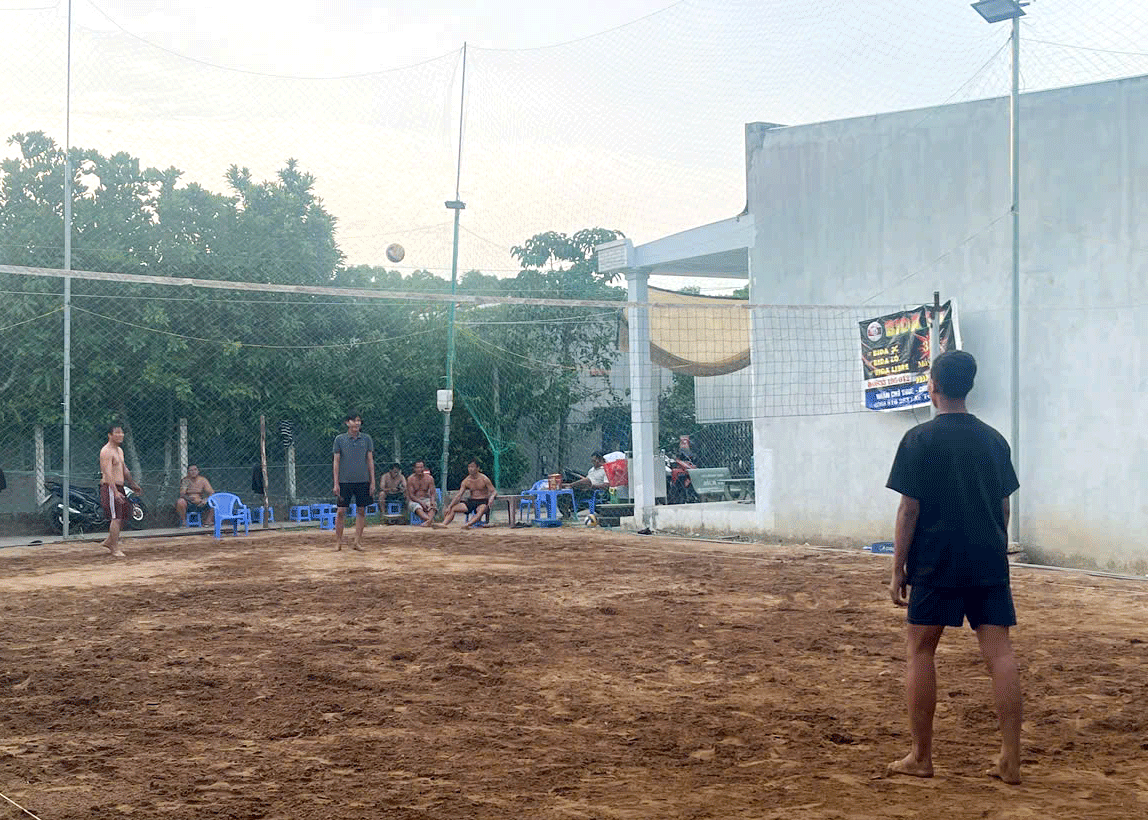 ព្រលានបាល់ទះសូន្យដុង