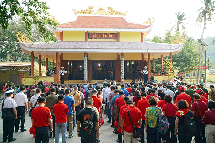 Agribank đồng hành cùng phóng viên, báo chí lan tỏa mùa xuân từ đảo xa về đất liền