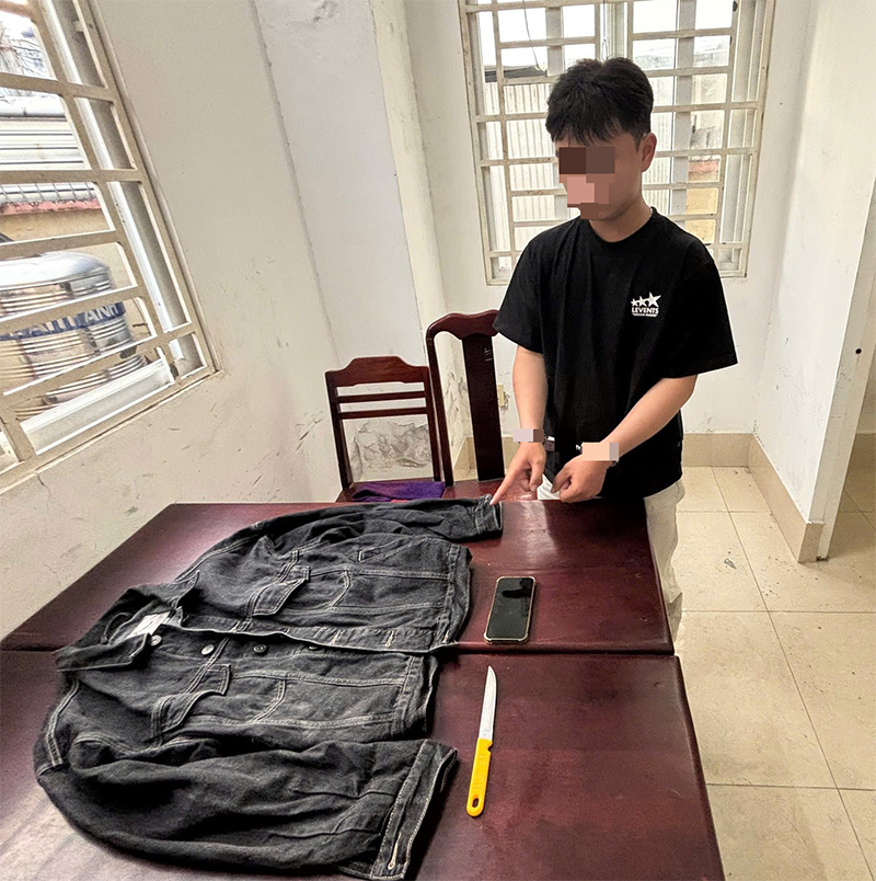 Bắt đối tượng cướp tài sản ở tiệm cầm đồ