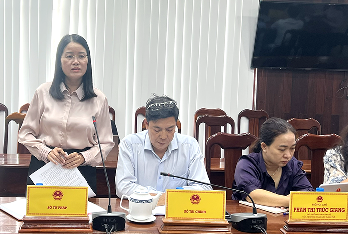 Ban Văn hóa - Xã hội HĐND TP Cần Thơ thẩm tra dự thảo Nghị quyết về chi tập huấn, bồi dưỡng giáo viên