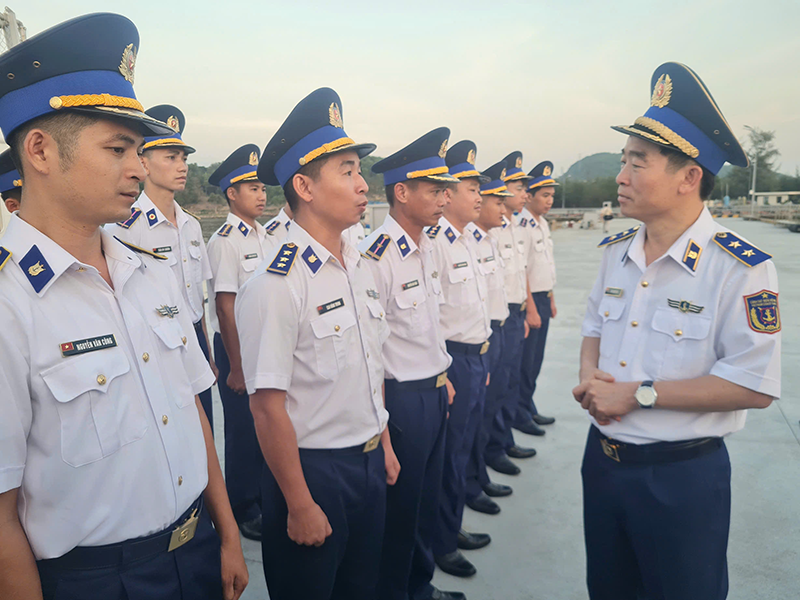 Cảnh sát biển Việt Nam kiểm tra và chúc Tết Nguyên đán tại Bộ Tư lệnh Vùng Cảnh sát biển 4