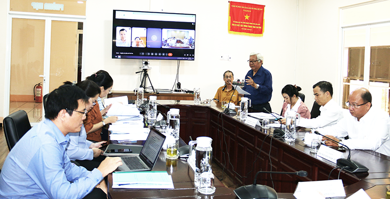 Nghiệm thu đề tài “Nghiên cứu và biên soạn địa chí Cần Thơ: Địa lý và Lịch sử Cần Thơ”