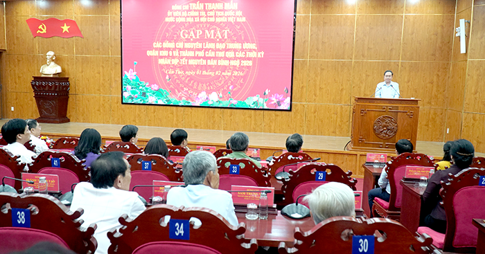 Chủ tịch Quốc hội Trần Thanh Mẫn dự họp mặt, tặng quà, chúc Tết Nguyên đán Bính Ngọ năm 2026 tại TP Cần Thơ