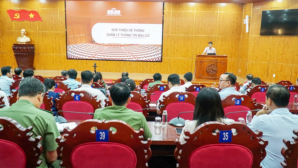 អនុវត្តប្រព័ន្ធផ្នែកទន់គ្រប់គ្រងព័ត៌មានបោះឆ្នោតគឺជាតម្រូវការចាំបាច់និងបង្ខំ