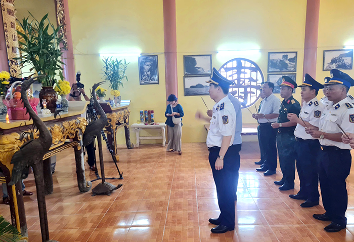 Hành trình chúc Tết Nguyên đán và chống khai thác IUU trên vùng biển Tây Nam