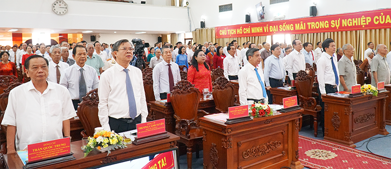 TP Cần Thơ họp mặt kỷ niệm 96 năm Ngày thành lập Đảng Cộng sản Việt Nam