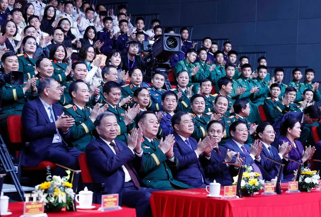 Tổng Bí thư Tô Lâm dự tổng kết, trao giải cuộc thi “Vững bước dưới cờ Đảng”