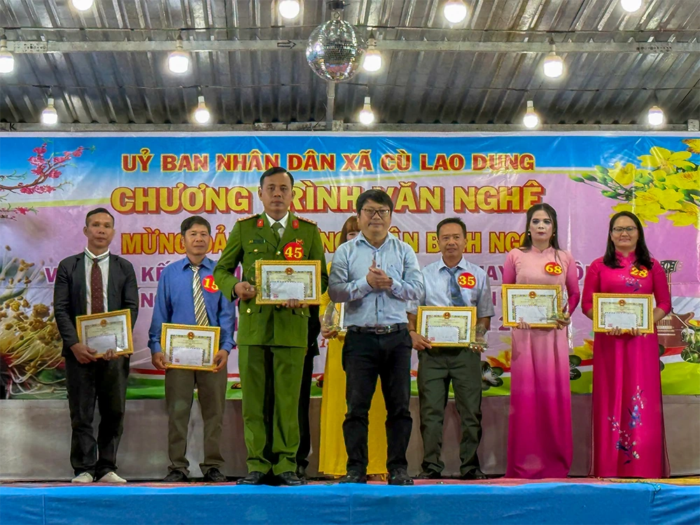 Mùa xuân trên vùng xã đảo