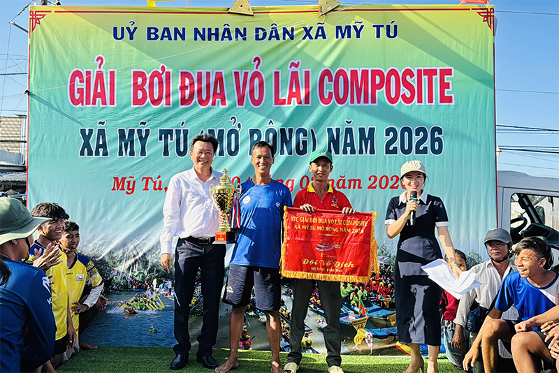 Sôi động Giải đua vỏ lãi đầu Xuân Bính Ngọ 2026 tại Mỹ Tú