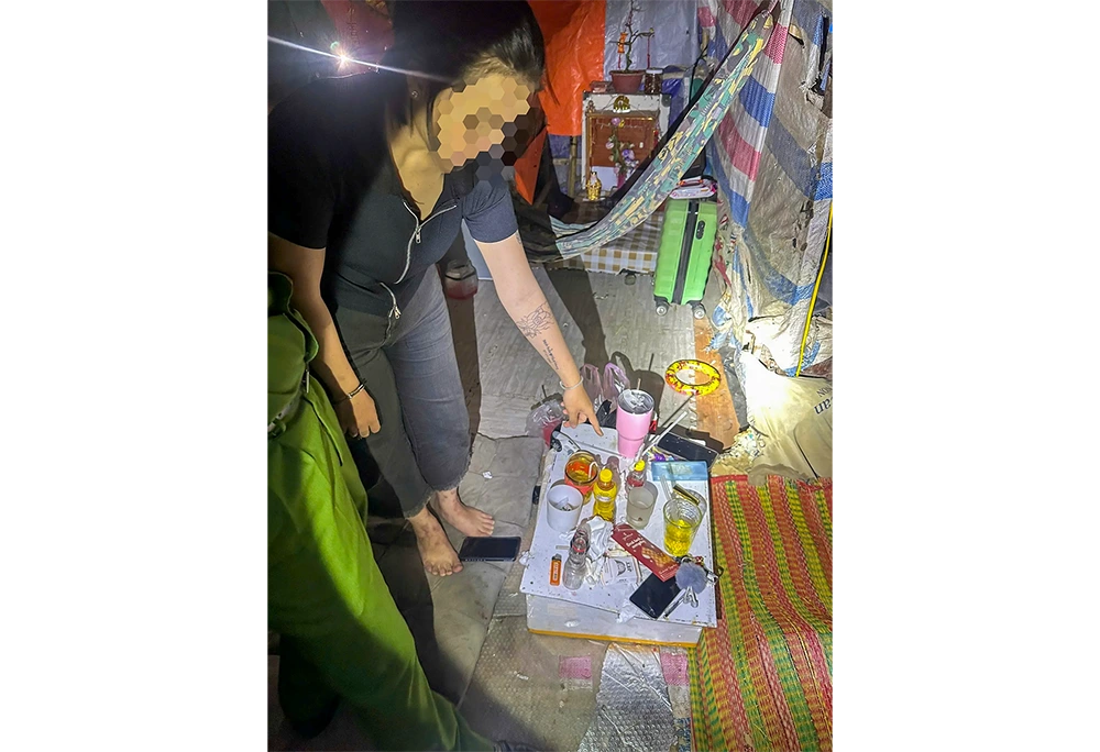 Bị bắt vì tổ chức cho người khác sử dụng ma túy