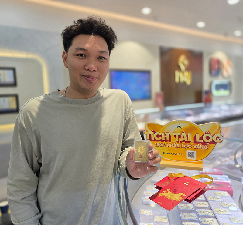 Sôi động thị trường sản phẩm phục vụ ngày vía Thần Tài