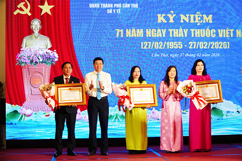 Ngành Y tế Cần Thơ họp mặt kỷ niệm 71 năm Ngày Thầy thuốc Việt Nam