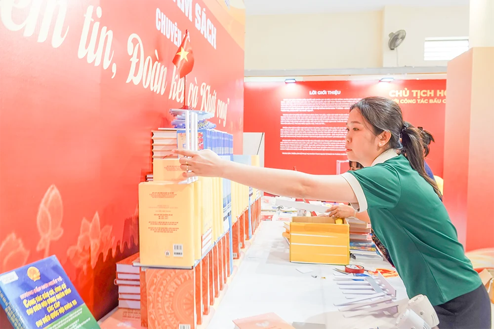 ទីក្រុងកឹងធើអនុវត្តការឃោសនាបោះឆ្នោតមានចំណុចស្នូល ចំណុចសំខាន់ និងមានប្រសិទ្ធភាព