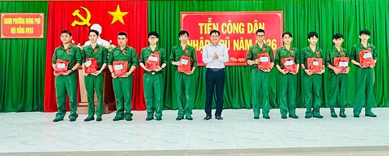 Sôi nổi Hội trại tòng quân, thanh niên Cần Thơ sẵn sàng lên đường nhập ngũ