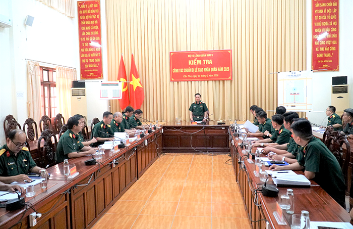 Phó Tư lệnh Quân khu 9 kiểm tra công tác chuẩn bị Lễ giao, nhận quân năm 2026 tại TP Cần Thơ
