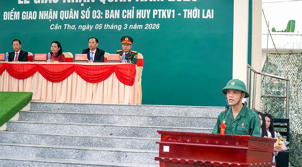 Trên 5.000 thanh niên TP Cần Thơ hăng hái lên đường nhập ngũ